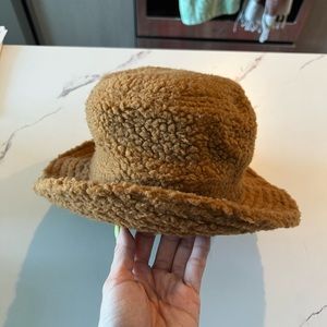 Plush bucket hat (brown)